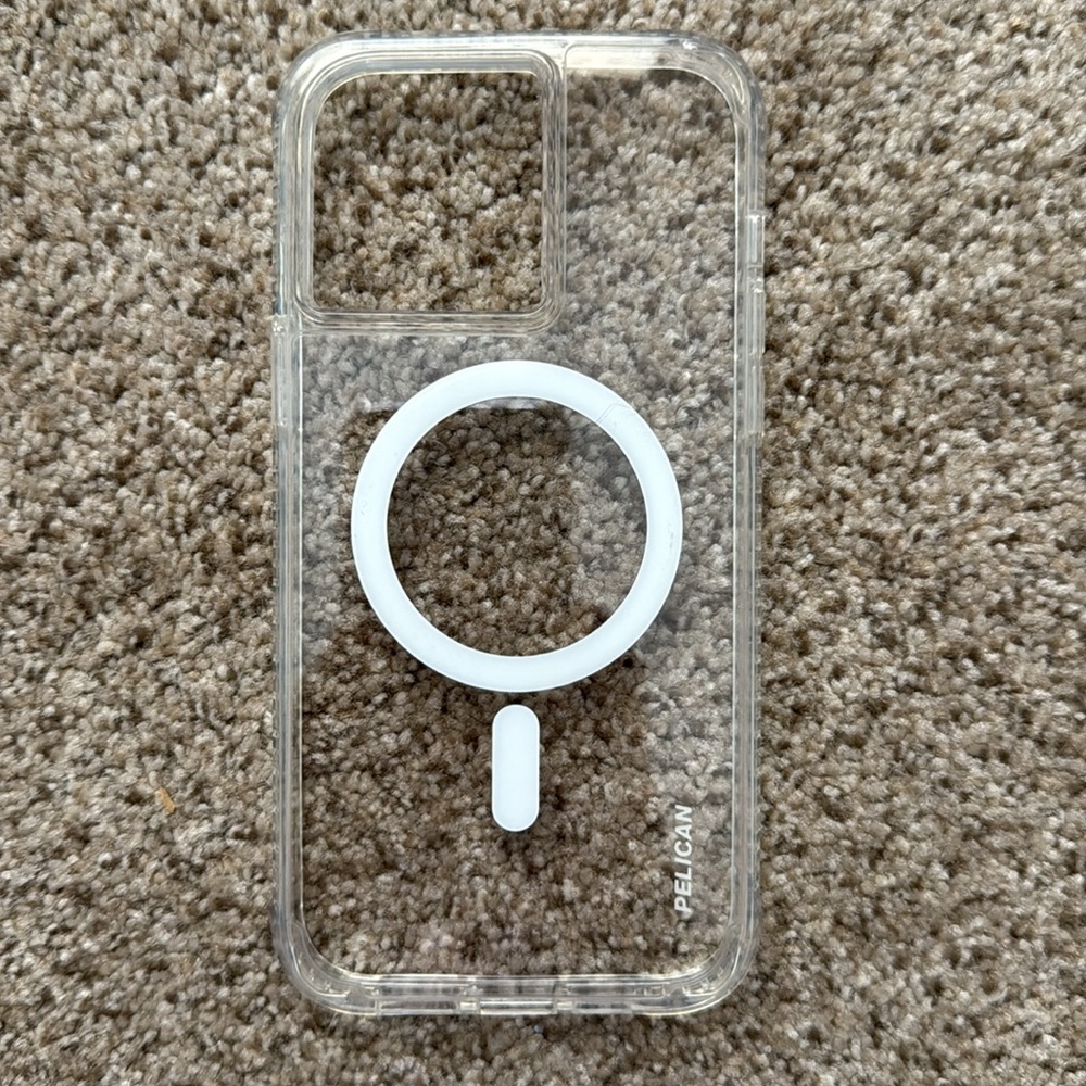 Pelican iPhone 14 pro max case. Clear MagSafe.